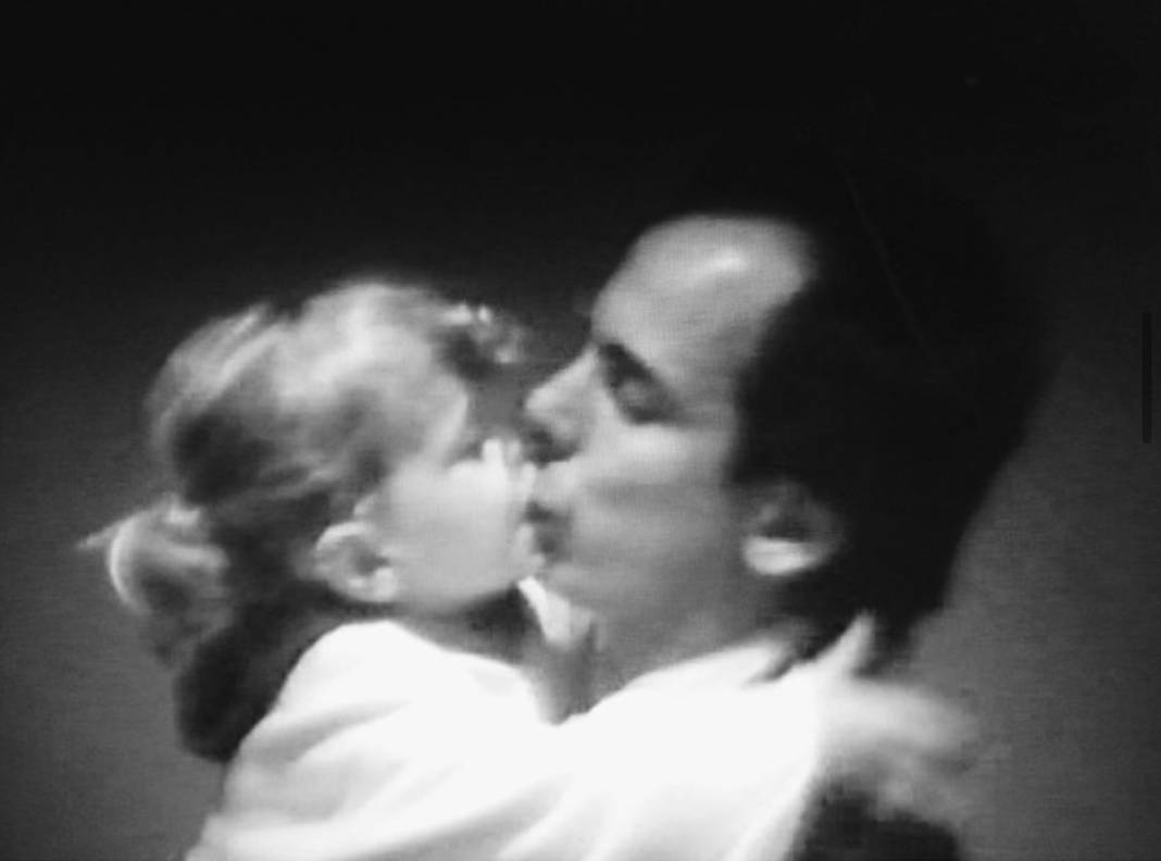 Bige Önal, rahmetli babasına yazdığı mesajla herkesi ağlattı! Kalbimde boşluk oluştu... 6